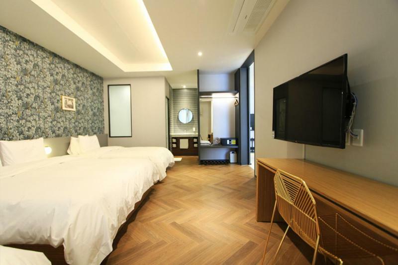 Perfect Hotel Kimhe Kültér fotó